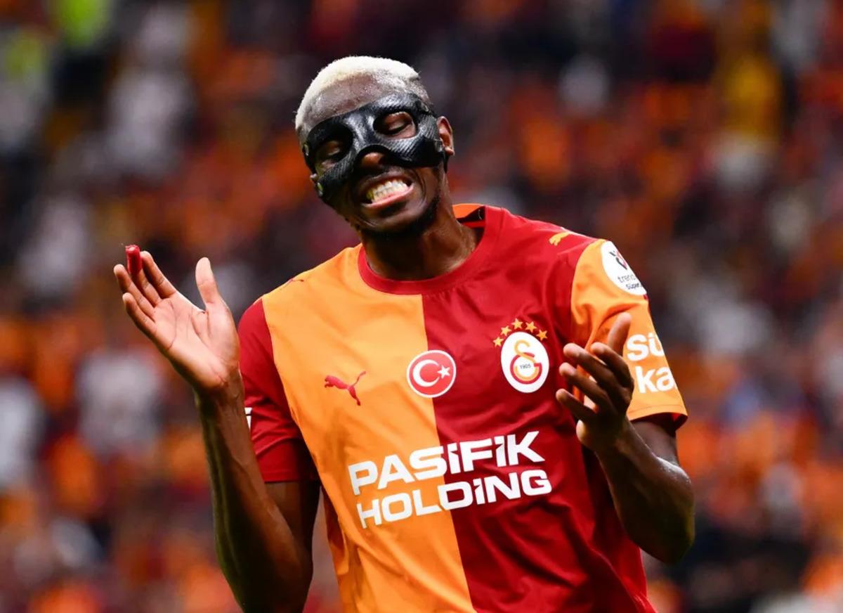 Victor Osimhen den Galatasaray a haber var! Herkes merak ediyordu 2