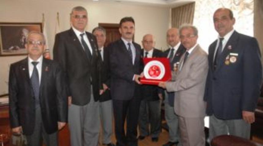 Muharip gazilerden başkana teşekk&uuml;r