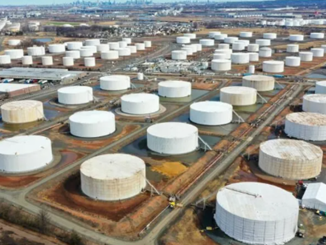 ABD'nin ticari ham petrol stokları 3 milyon varil arttı