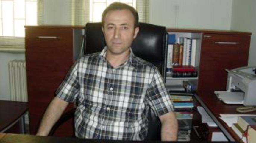 "Ezan, M&uuml;sl&uuml;manları birbirine bağlayan ilahi bir bağdır"