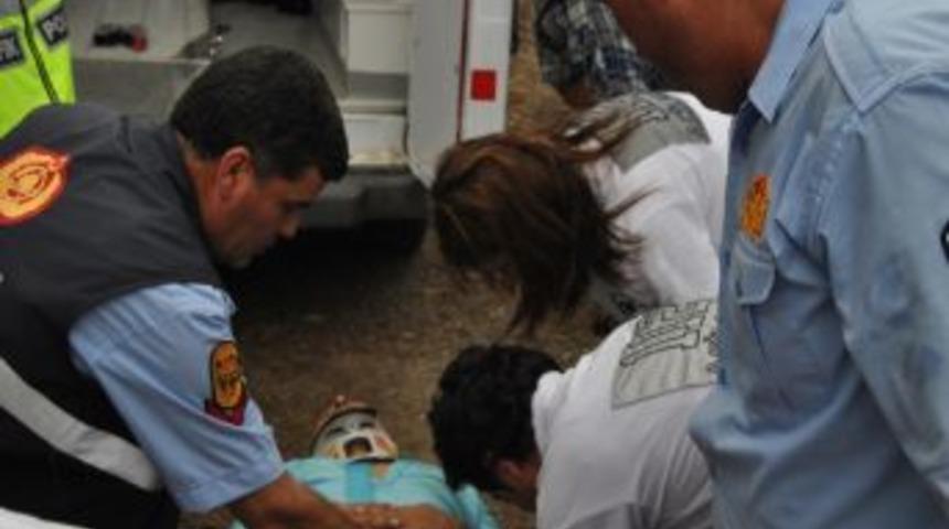 Edremit ve Havran&rsquo;da kaza: 2 yaralı