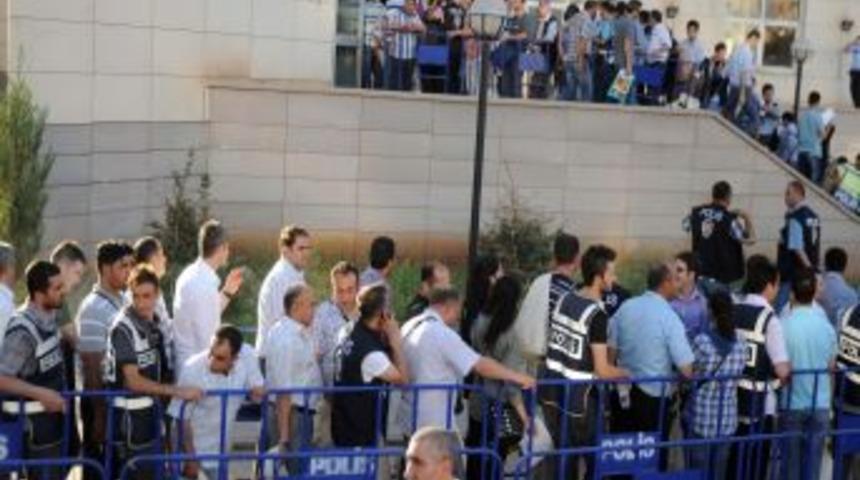 Diyarbakır'da sandıklar adliyelere taşınıyor