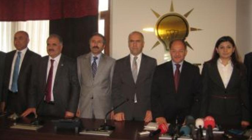 Sağlık Bakanı Akdağ; Vekil sayısının d&uuml;şmesi teknik bir konu kafa yormadım