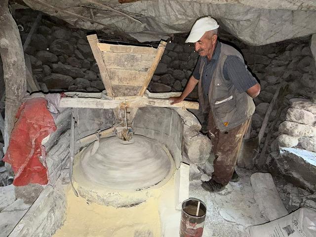 Ne elektrik ne motor: 150 yıldır suyun g&uuml;c&uuml;yle &ccedil;alışıyor