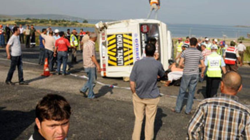 Faciaya kıl payı: 27'si &ouml;ğrenci 29 yaralı