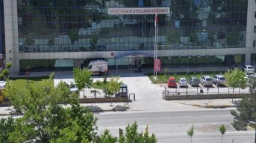 Yozgatlı hastalar, &Uuml;niversite Hastanesi'nden daha fazla hizmet bekliyor