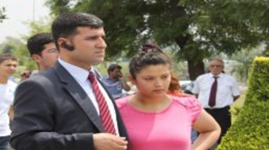 Şehidin 5 aylık hamile eşi: Kocam bebeğimizin cinsiyetini &ouml;ğrenemeden gitti