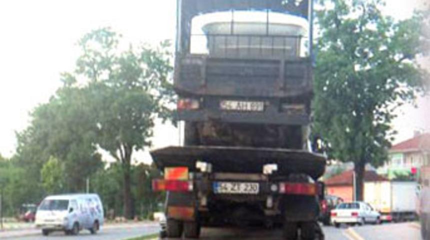 Pes dedirten g&ouml;r&uuml;nt&uuml;