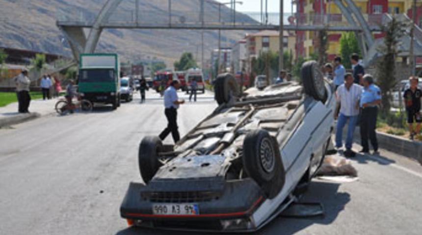 Yaya &ccedil;arpmamak i&ccedil;in takla attı