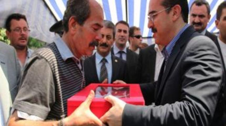 Hatay, şehidini son yolculuğuna uğurladı