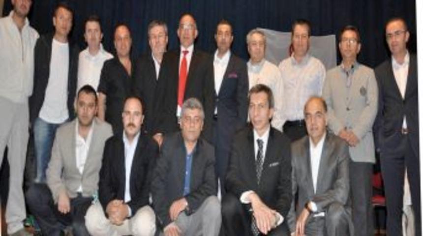 Denizlispor Kul&uuml;b&uuml; Başkanlığı&rsquo;na Hasan Kıbrıslıoğlu se&ccedil;ildi