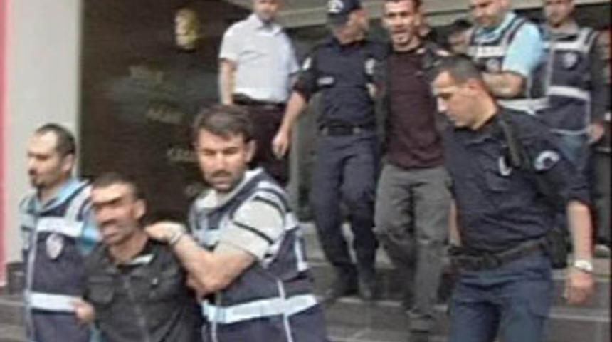 &Ccedil;ete operasyonuna 19 tutuklama