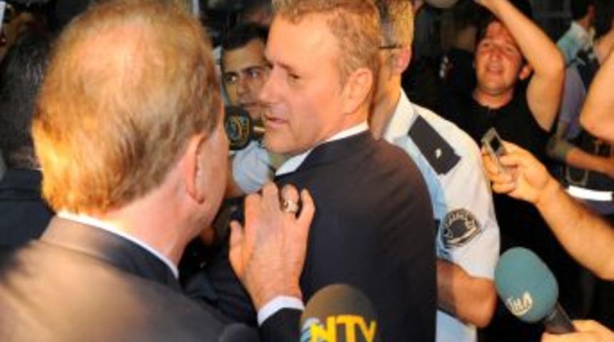 &Ouml;zgener, savcılık sorgusunun ardından serbest bırakıldı