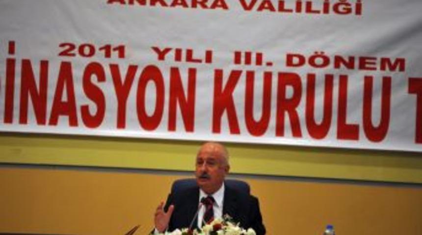 Vali Y&uuml;ksel: Esenboğa&rsquo;da u&ccedil;akların havada yarım saat dolaşmasını hayal ediyorum