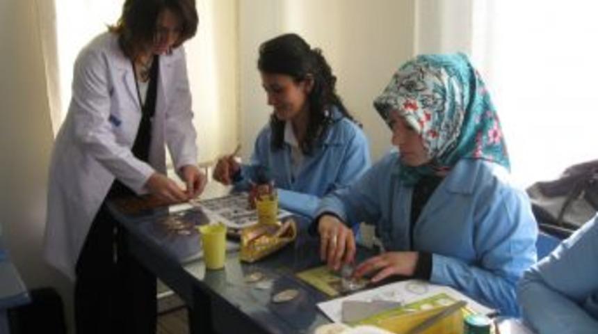 Erhani G&uuml;m&uuml;ş İşleme Tekniği 60 yeni ustasıyla yaşamaya devam edecek