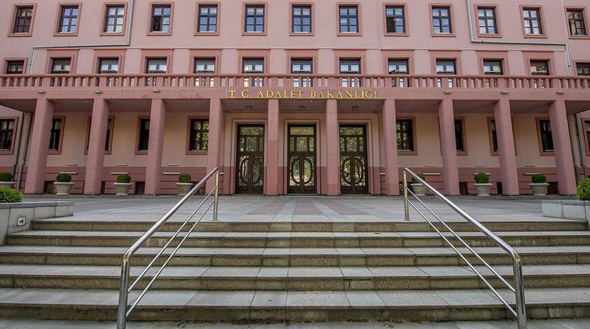 Adliyelerde dijital ortam g&uuml;venliği ve dezenformasyonla m&uuml;cadele b&uuml;roları kuruluyor