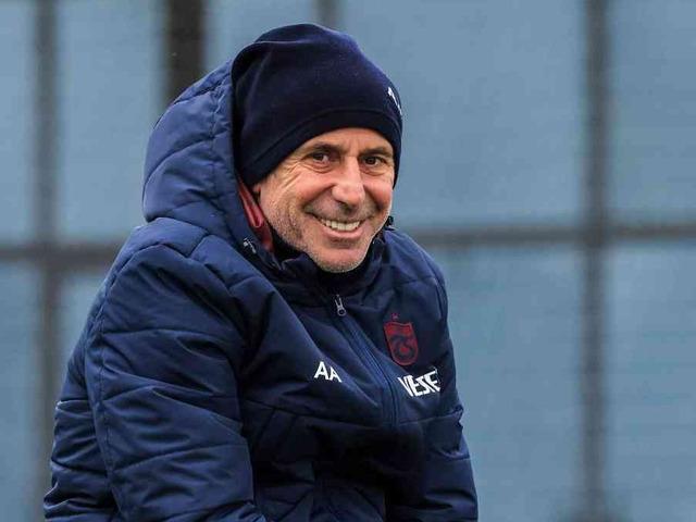 S&uuml;per Lig'de yılın teknik adam bombası! Abdullah Avcı, T&uuml;rk futboluna geri d&ouml;n&uuml;yor