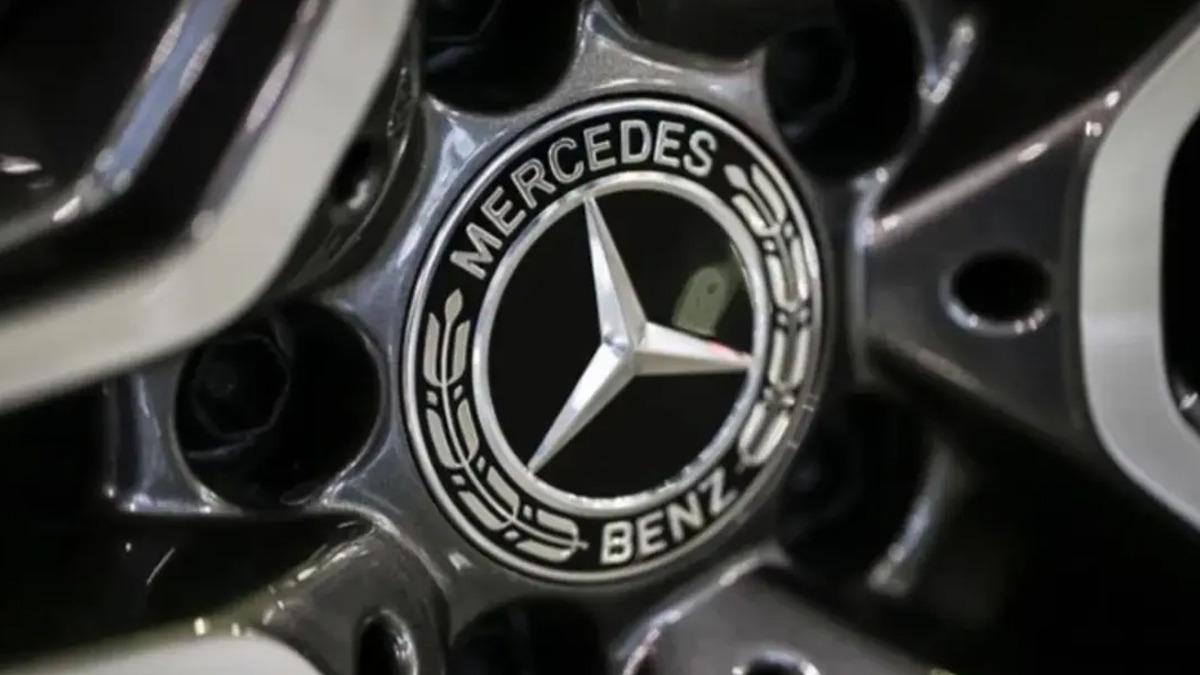 Mercedes frene bastı! 800 milyon euroluk tasarruf planı 1