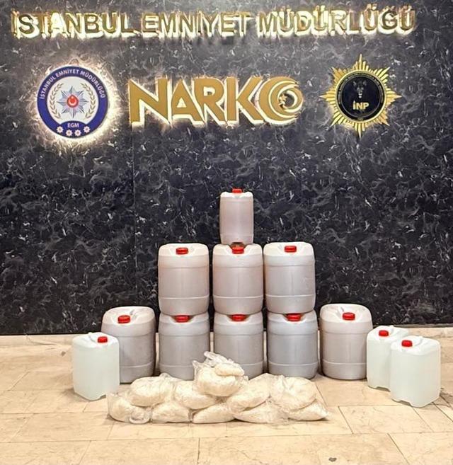 İstanbul&rsquo;da &uuml;&ccedil; g&uuml;nl&uuml;k narkotik bilan&ccedil;osu: 188 ş&uuml;pheli yakalandı, adreslerden y&uuml;zlerce kilo uyuşturucu madde &ccedil;ıktı 3