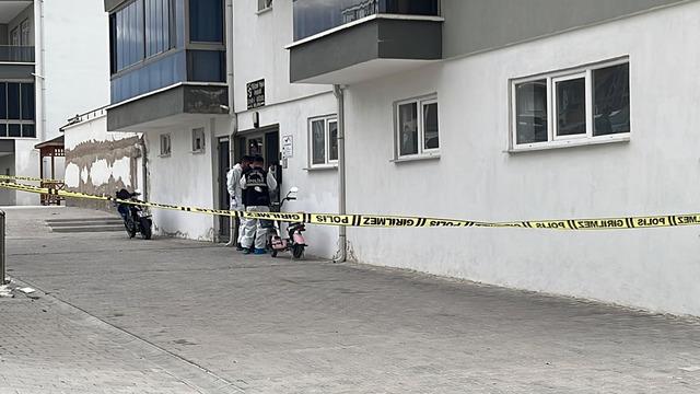 Karaman'da 'siyan&uuml;r' dehşeti! Ekipler eve girince o notu buldu...