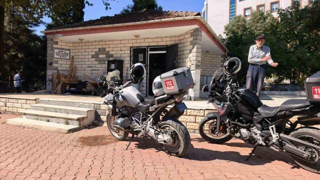 Mezarlıkta baltalı kavga: 1 yaralı 3