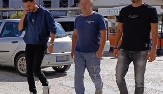 Mezarlıkta baltalı kavga: 1 yaralı