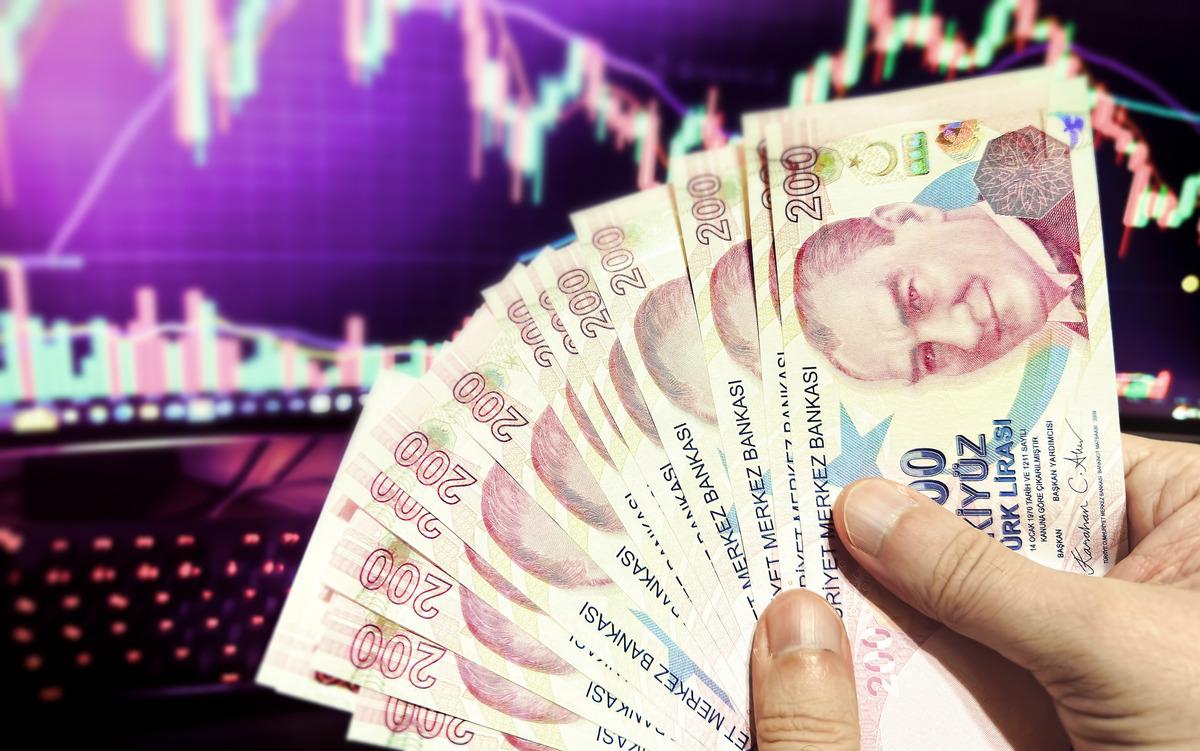 Melis Sandal hakkında yakalama kararı! İddialar ile ilgili sessizliğini bozdu 1