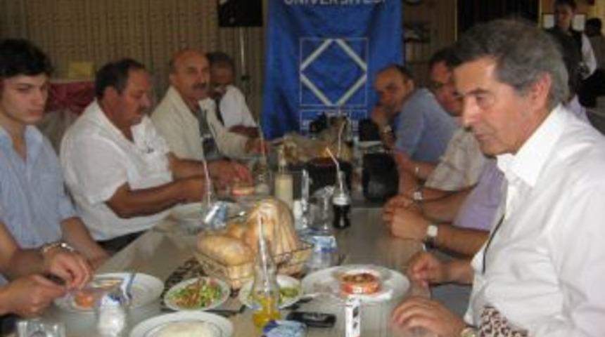 İstanbul Aydın &Uuml;niversitesi LYS'de &uuml;cretsiz danışmanlık hizmete sunacak