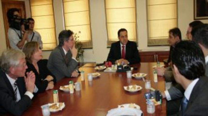 Alman heyet, otomotivde işbirliği i&ccedil;in Bursa&rsquo;da