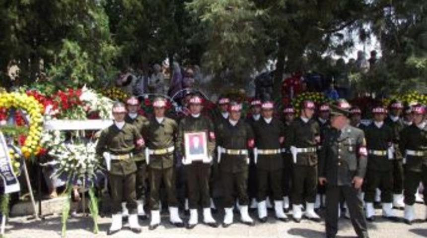 Balıkesir şehidini son yolculuğuna uğurladı