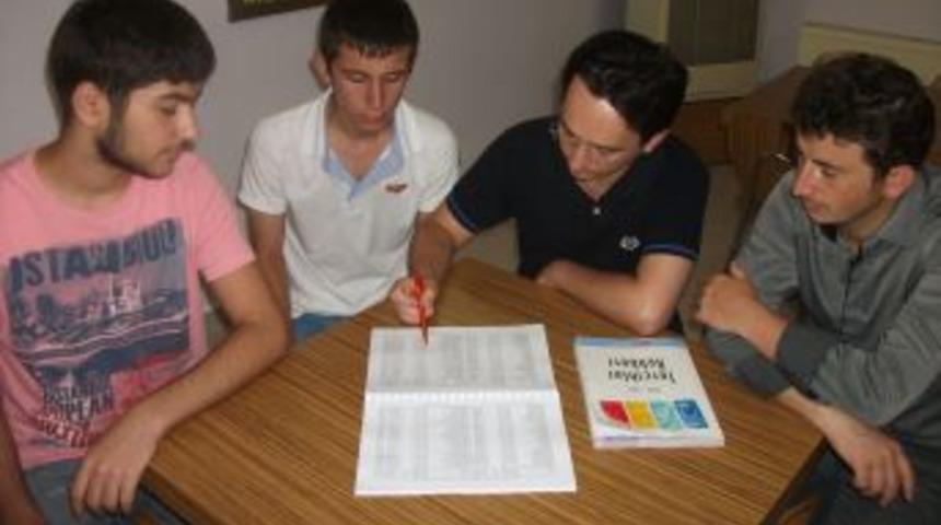 "Sınavı kazanan &ouml;ğrenciler tercihte hata yapmasın"