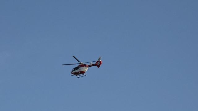 Bahçesaray’da perikardit hastası helikopter ambulansla Van’a sevk edildi