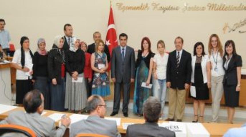 Dar gelirli iş kurmak isteyen bayanlara mikrokredi