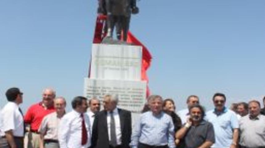 Yalova'da Osmanlı Parkı ve Osmanbeg Anıtı a&ccedil;ıldı