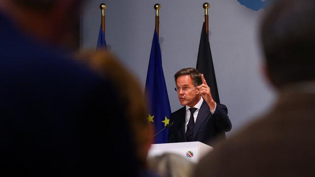 NATO'dan Rusya açıklaması: Silahlı kuvvetlerini hızla büyütüyorlar
