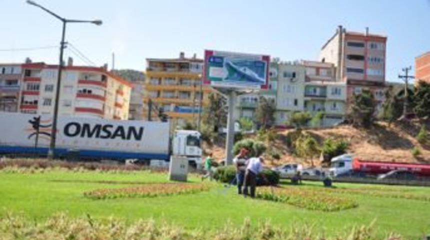 Gemlik girişine yeni makyaj