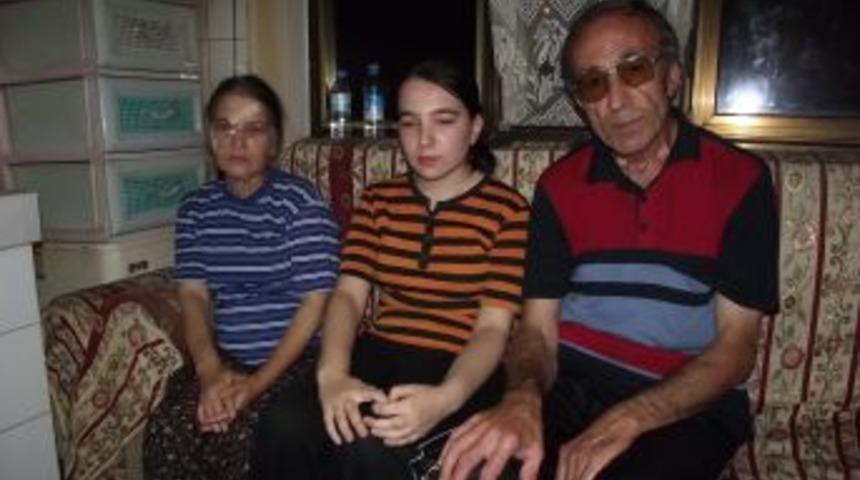 Emanet kitapla &uuml;niversite kazanan gen&ccedil; kızın okuyacak parası yok