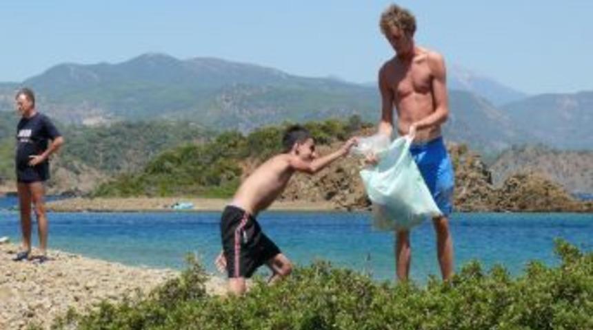 &Ccedil;evreciler, koylarda temizlik seferberliği başlattı