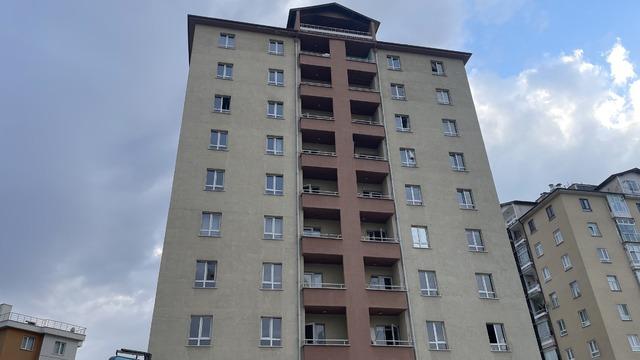Kayseri de mühürlenen 36 daireli rezidans soyuldu 2