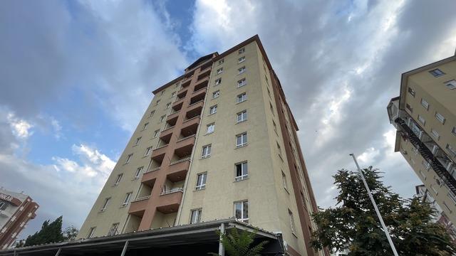 Kayseri de mühürlenen 36 daireli rezidans soyuldu 1