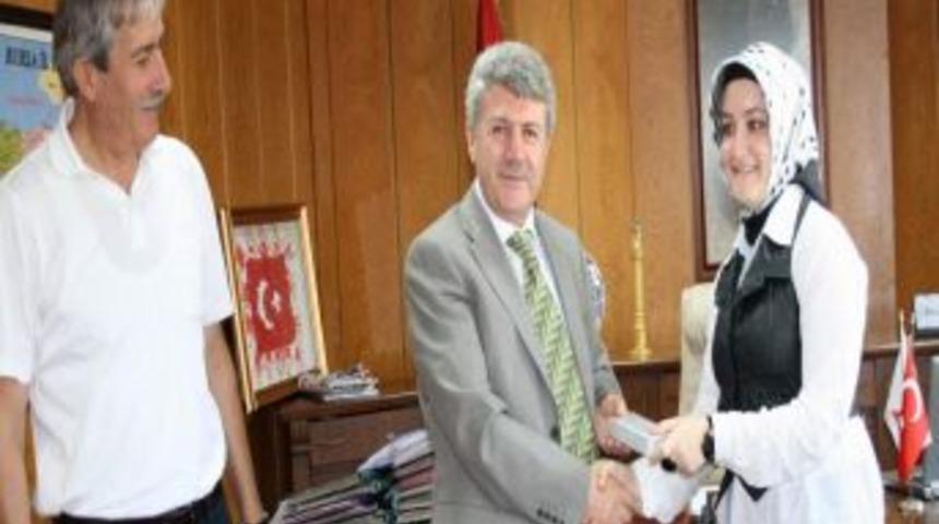 LYS Dil 1 Türkiye şampiyonundan Gülsar’a ziyaret