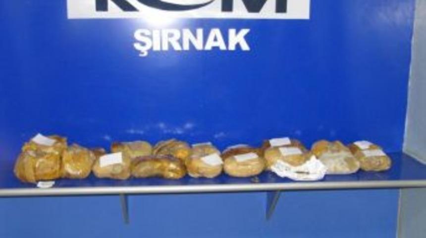 Şırnak'ta kaçakçılara yönelik operasyonlarda 8 kişi yakalandı