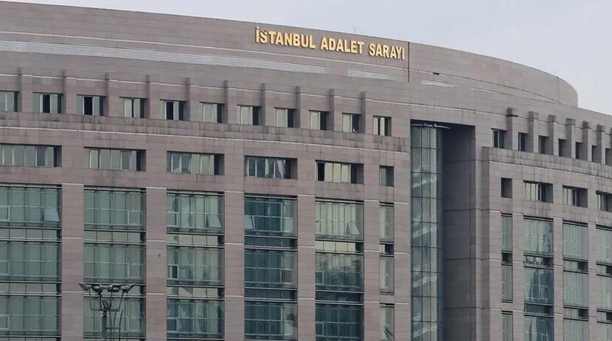 İstanbul merkezli "usuls&uuml;z vatandaşlık" operasyonunda yakalanan 52 ş&uuml;pheliden 26'sı tutuklandı