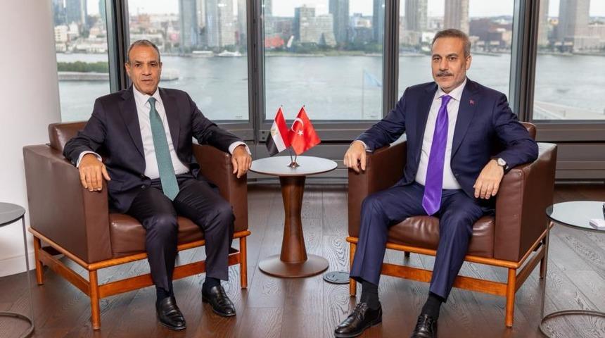 Bakan Fidan, Mısırlı mevkidaşı Badr Abdelatty ile g&ouml;r&uuml;şt&uuml;