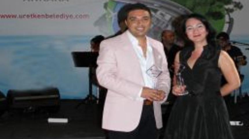 &Uuml;retken Belediye Proje Yarışması'ndan Antalya B&uuml;y&uuml;kşehir'e iki &ouml;d&uuml;l