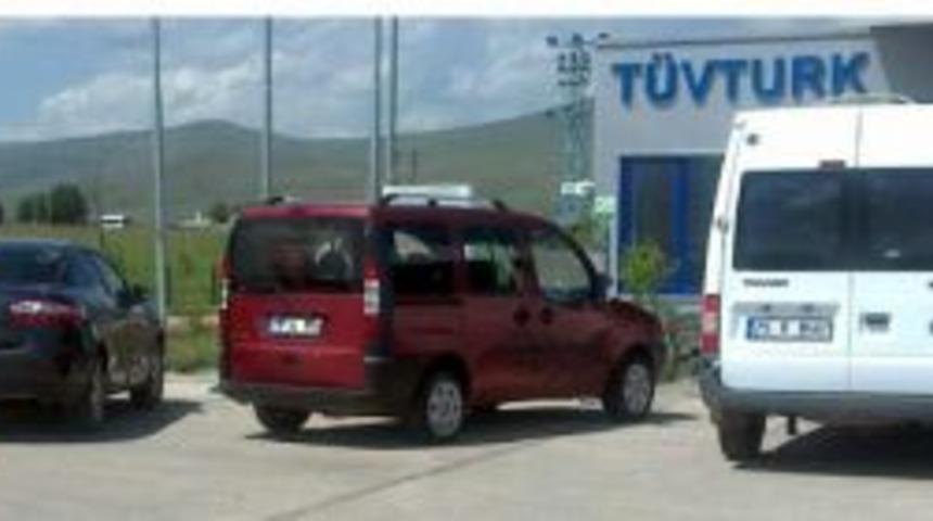 Devletin arabasıyla iş takibi mi yapılıyor?