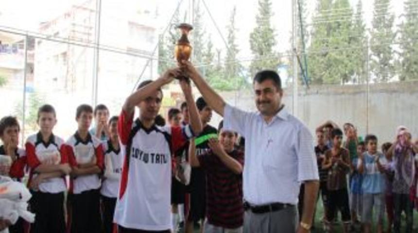 Yaz Kur'an kurslarının futbol turnuvası b&uuml;y&uuml;k ilgi g&ouml;rd&uuml;