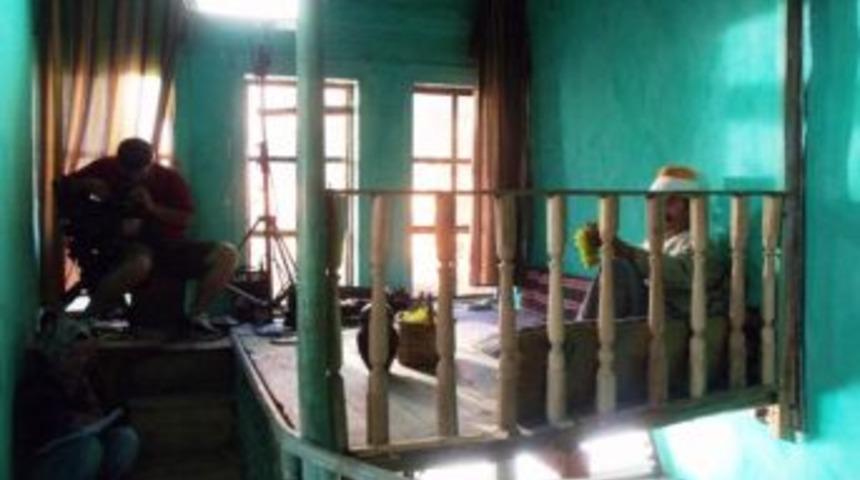 Sakin şehir unvanıyla d&uuml;nyaya a&ccedil;ılan Taraklı, dizilere ev sahipliği yapıyor