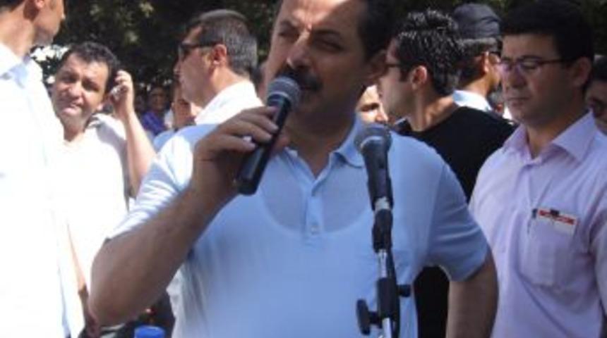 Dev meydan i&ccedil;in ilk kep&ccedil;e vuruldu