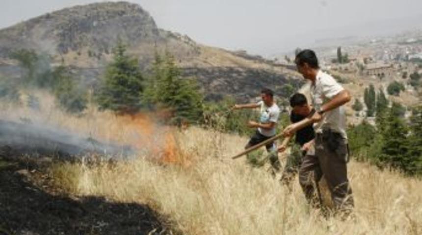 Orman yangınına asker m&uuml;dahalesi